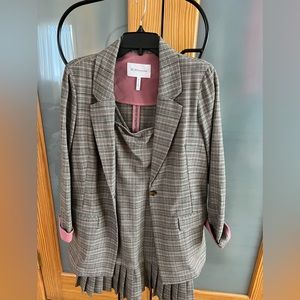 BCBG woman business suit
